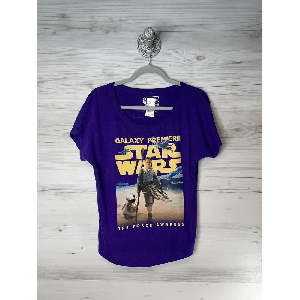 Star‎ Wars Shirt Womens Small Purple The Force Awakens Galaxy Premiere 2015 Tee